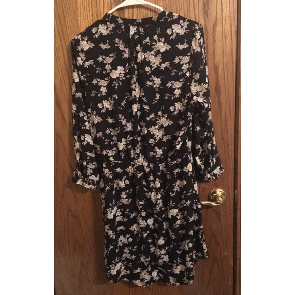 Daniel Rainn Floral Dress - Picture 2 of 5